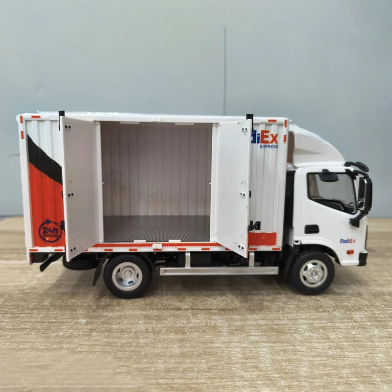 Camion Télécommandé de Livraison 1:18 avec Lumières
